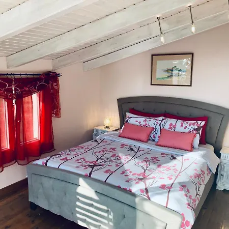 Ermones Diamond Vatos